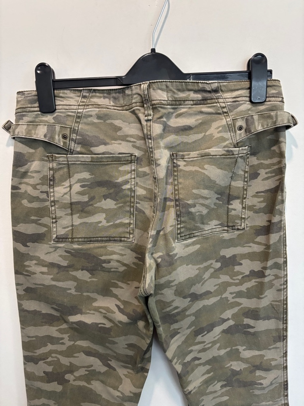 Anthro Hei Hei Camo Utility Pants Skinny Mid Rise 29 Casual Weekend Coastal Chic - Picture 3 of 13